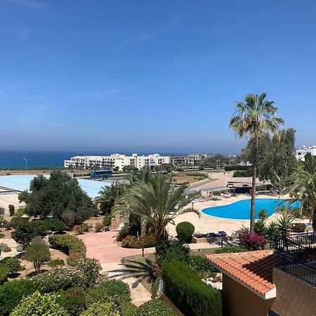 Kings Palace - Stylish, Modern 2 Bed With Sea Views Paphos Bagian luar foto
