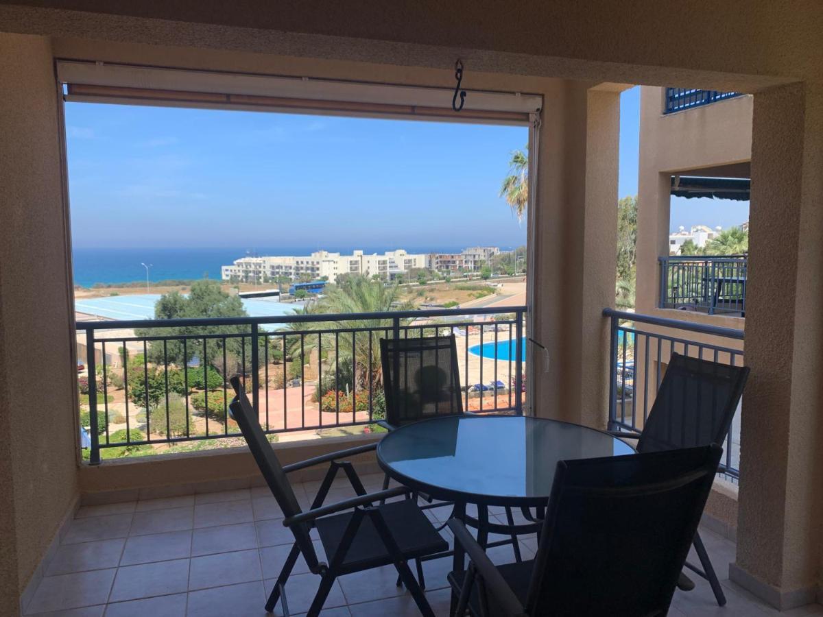 Kings Palace - Stylish, Modern 2 Bed With Sea Views Paphos Bagian luar foto