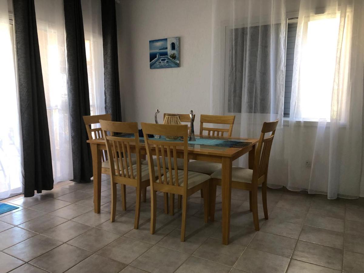 Kings Palace - Stylish, Modern 2 Bed With Sea Views Paphos Bagian luar foto