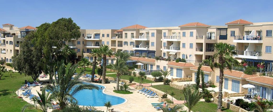 Kings Palace - Stylish, Modern 2 Bed With Sea Views Paphos Bagian luar foto